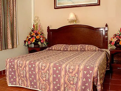 Hotel Marlon Heroes Chetumal
